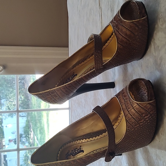Hale Bob - Women’s, peep-toe, stilettos. Size 8 Mary Jane Strap - Picture 1 of 9